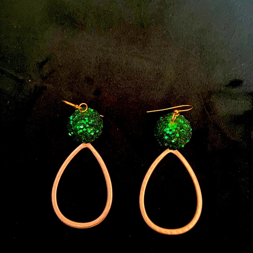 New Orleans Mardi Gras Earrings. Perfect for Mardi Gras or NOLA